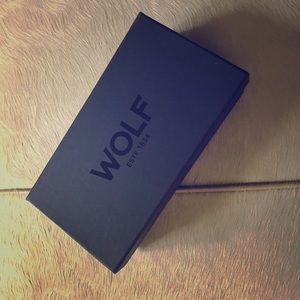 🎊🎉SALE🎉🎊Wolf Chloe Jewelry Roll Cream